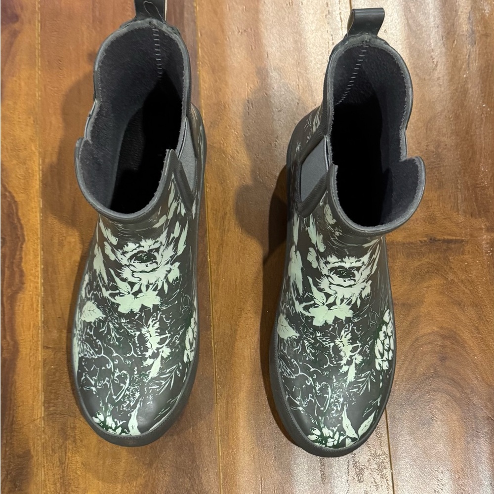 Floral Patterned Ankle Boots